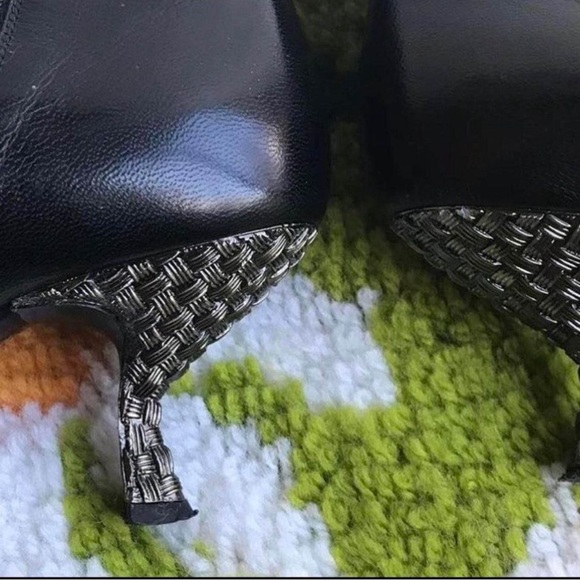 Prada pointed toe ankle boots - Picture 3 of 5